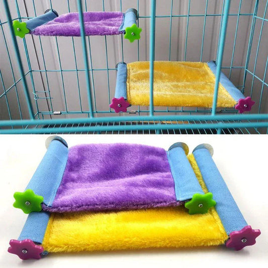 Cozy colour-block bed made of soft flannel fabric for small pets like dogs, cats, and rabbits
