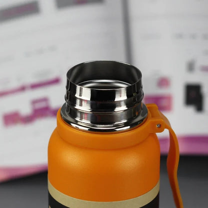 Stainless steel insulated tumbler with leak-proof lid in various vibrant colours, designed to keep hot and cold drinks at the perfect temperature for hours.