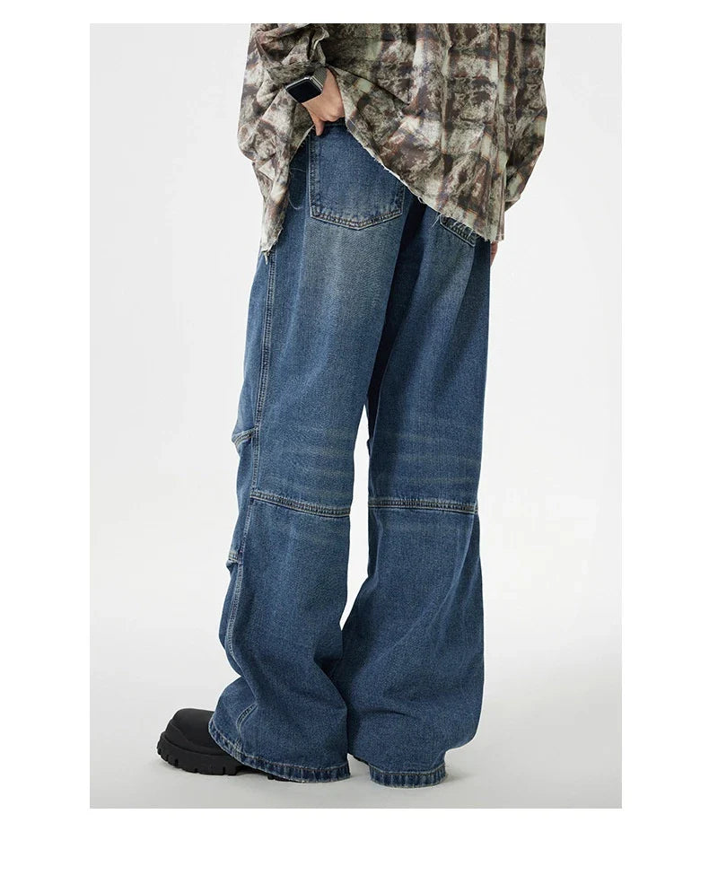 Men's overalls in retro blue denim with zipper fly and comfortable mid-waist design