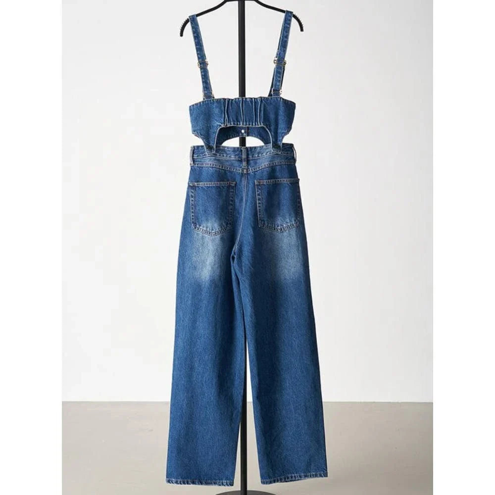 Chic denim two-piece set with sleeveless top and relaxed fit trousers in a stylish and comfortable design