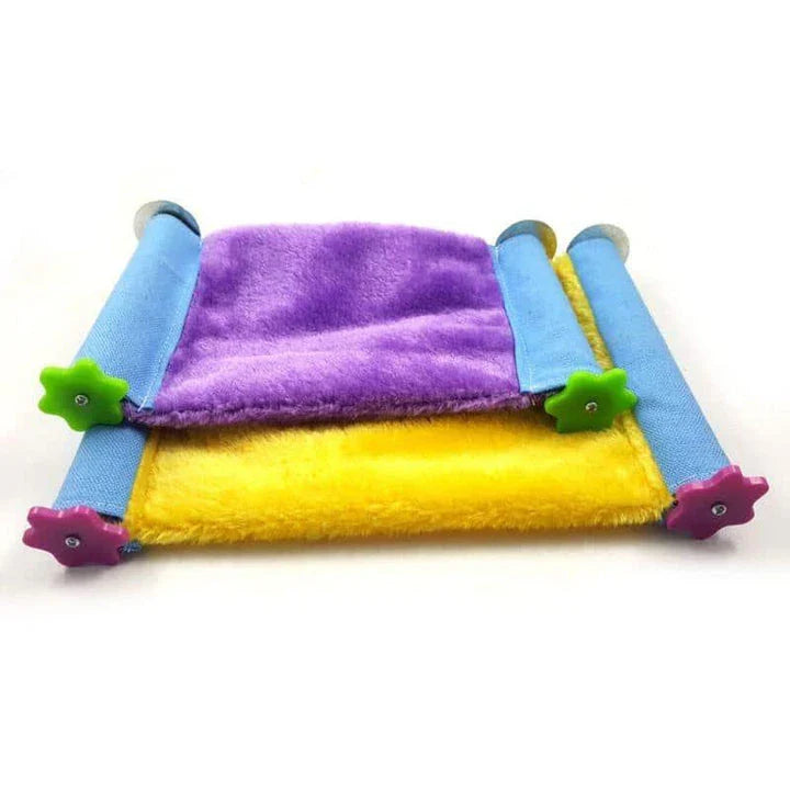 Cozy colour-block bed made of soft flannel fabric for small pets like dogs, cats, and rabbits