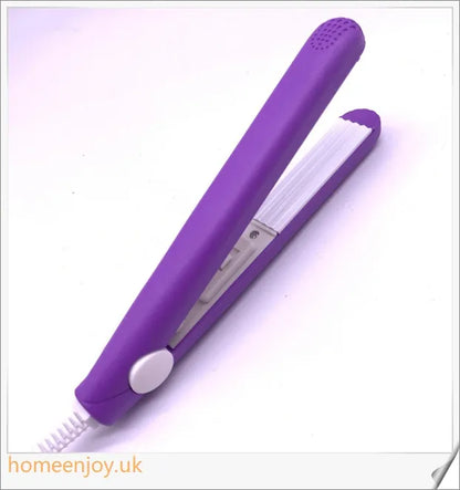 Ceramic Mini Hair Curler with 3D floating plate for creating smooth, silky hairstyles