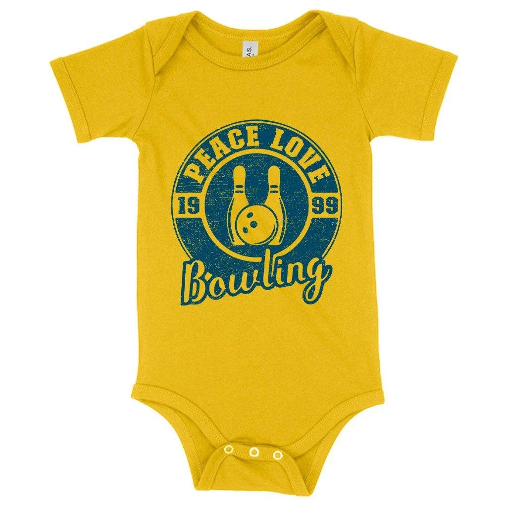 Chic baby onesie with peace and love bowling design, made of soft and flexible Airlume cotton