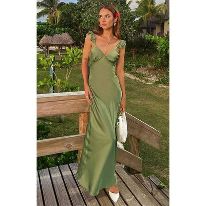 Elegant sleeveless ruffle maxi dress in green with backless design, made of premium silk and polyester blend