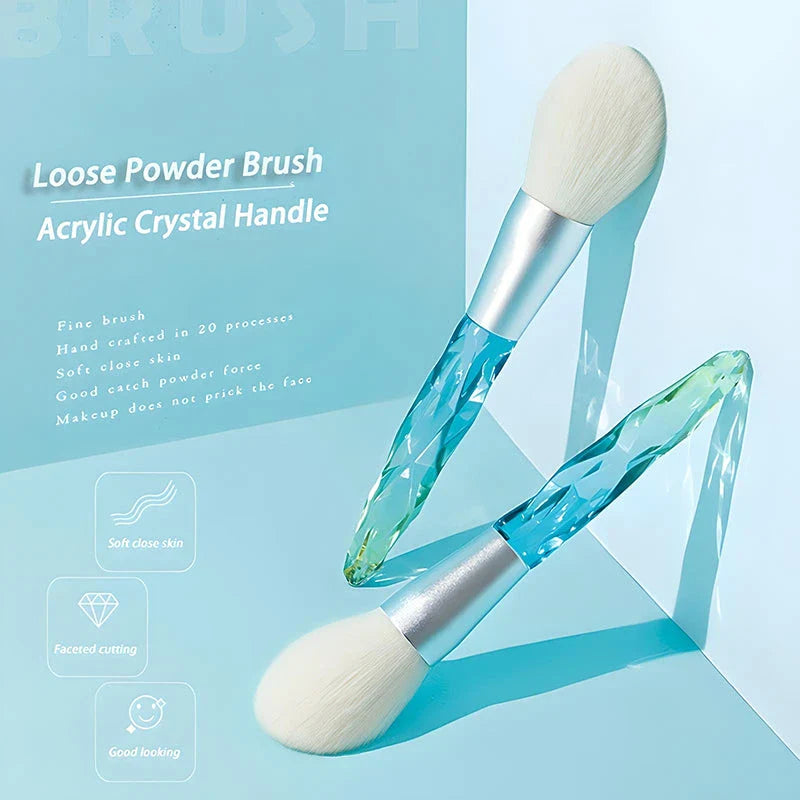 Elegant Crystal Handle Powder Makeup Brush with Prism Design for Flawless Makeup Application